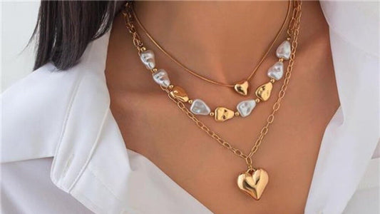 Layered Heart Necklace for Women Gold Chunky Heart Pendant Pearl Chain Necklace
