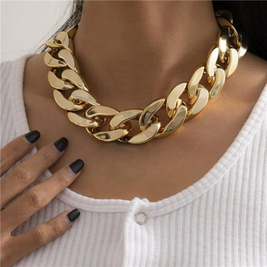 Acrylic Gold Tone Chunky Chain Elegant Necklace Earrings Set